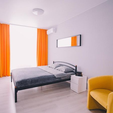 094 Жк Щасливий Нова Та Сучасна Квартира Kiev Extérieur photo